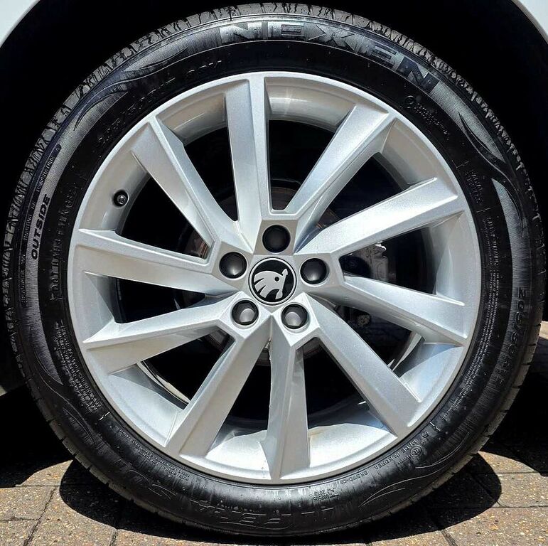 Skoda Scala 1.0 Tsi 116 Se L Edition EY75XDR White #5