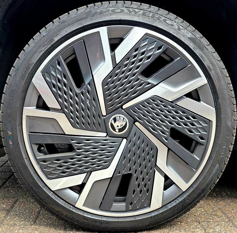 Skoda Karoq 1.5 Tsi Sportline EU72FXX Grey #5