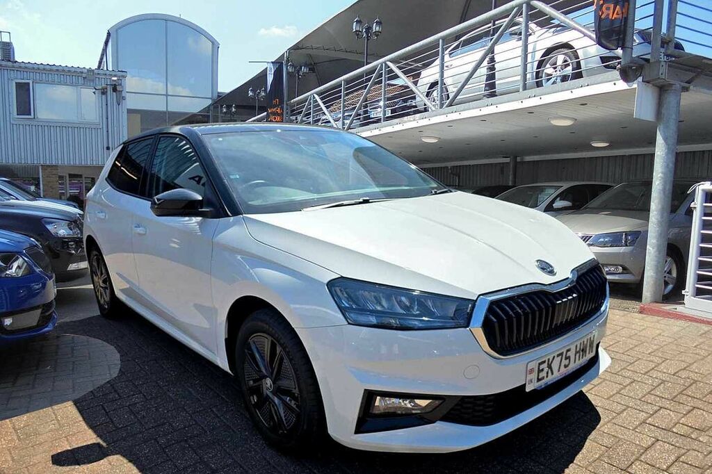 Skoda Fabia 1.0 Tsi 116 Design Edition Dsg White