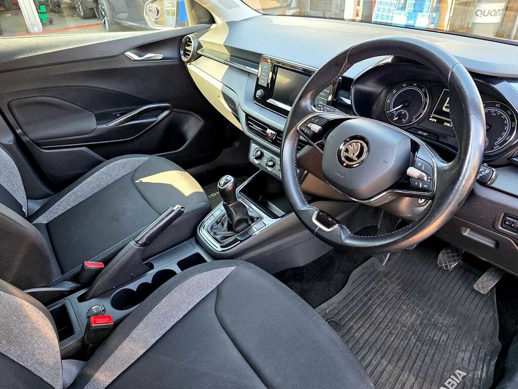 Skoda Fabia 1.0 Tsi Se Comfort EA22GPJ Blue #6