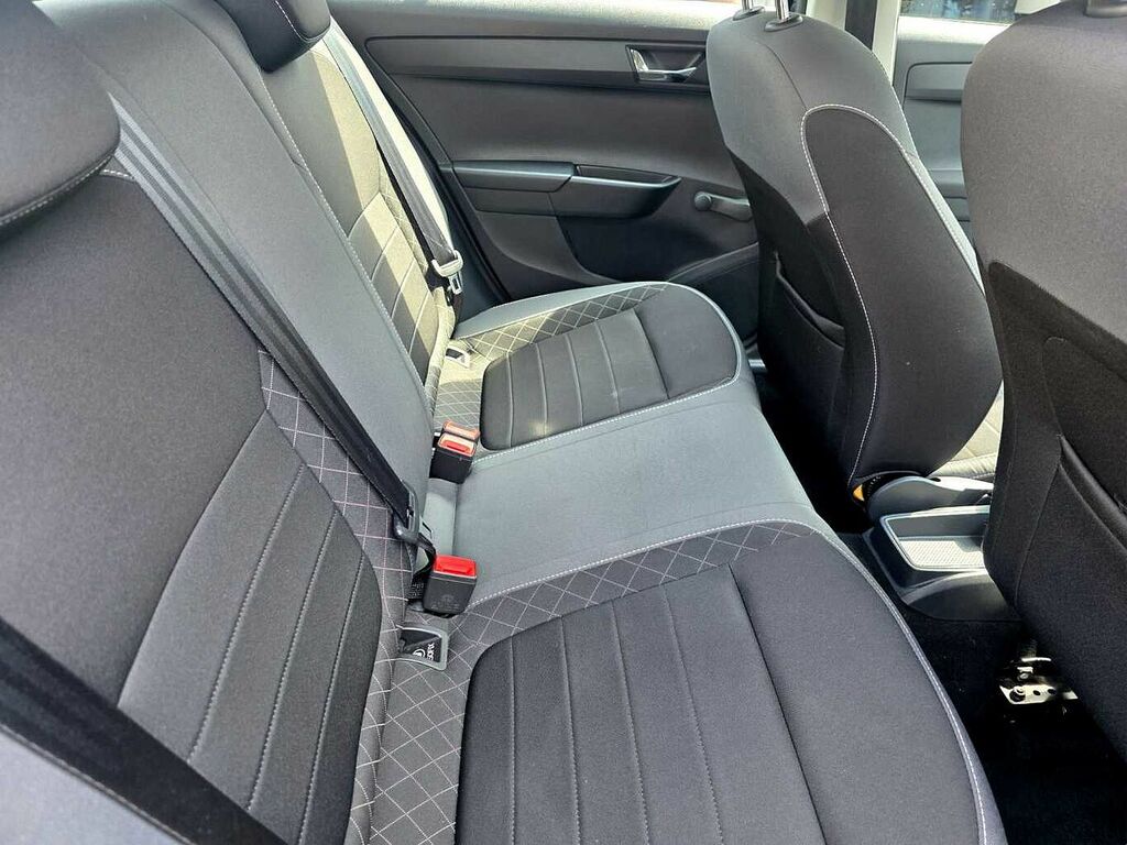 Skoda Fabia 1.0 Mpi Se Black #11