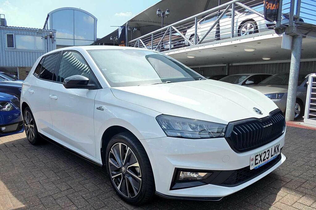 Skoda Fabia 1.0 Tsi 110 Monte Carlo White