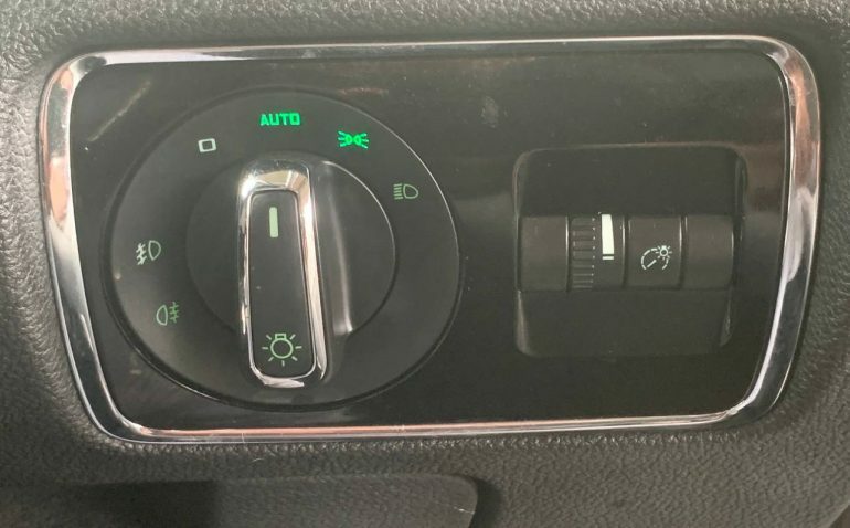 Skoda Superb 2.0 Tdi Elegance Dsg Euro 5 Grey #34