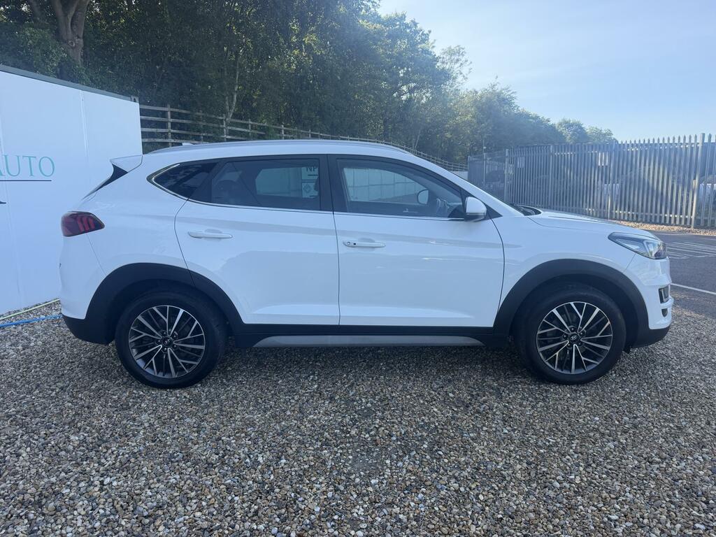 Hyundai Tucson 1.6 Gdi Premium Suv Euro 6 Ss RV68LCZ White #5