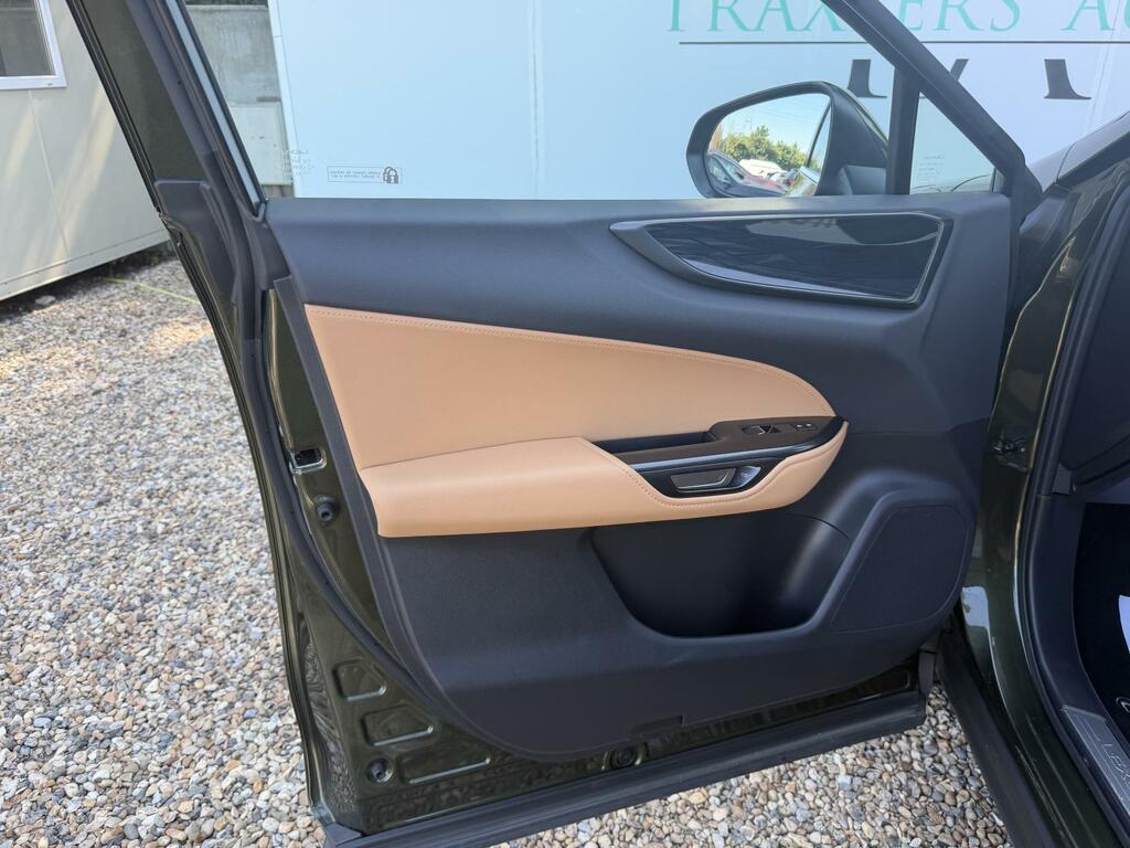 Lexus NX 350H 2.5 E-cvt Black #16