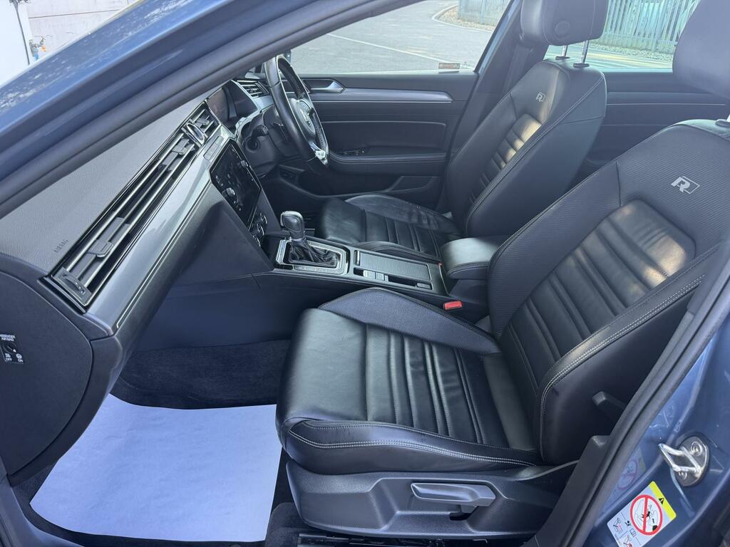 Volkswagen Passat  Silver #8