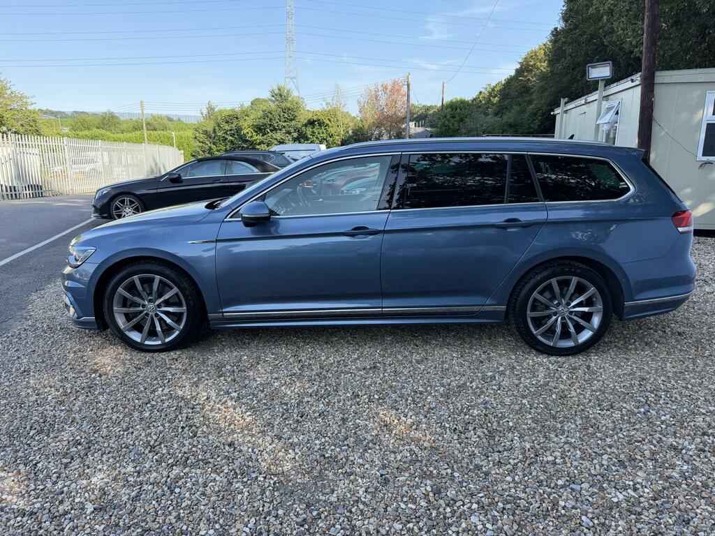 Volkswagen Passat R-line Blue #4