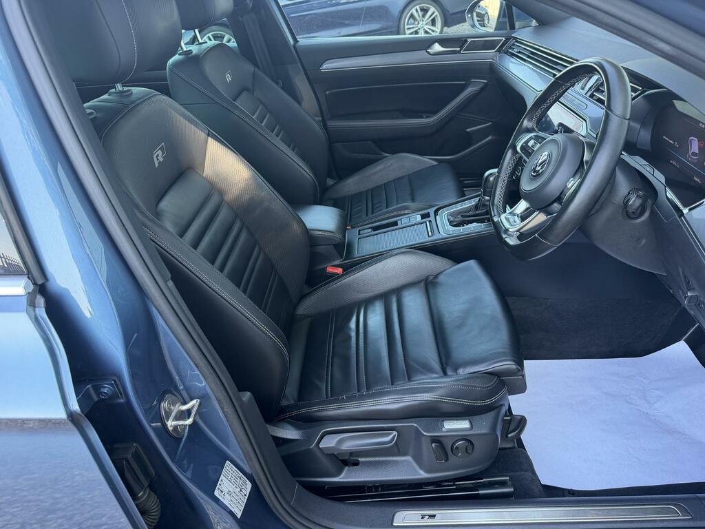 Volkswagen Passat  Silver #10