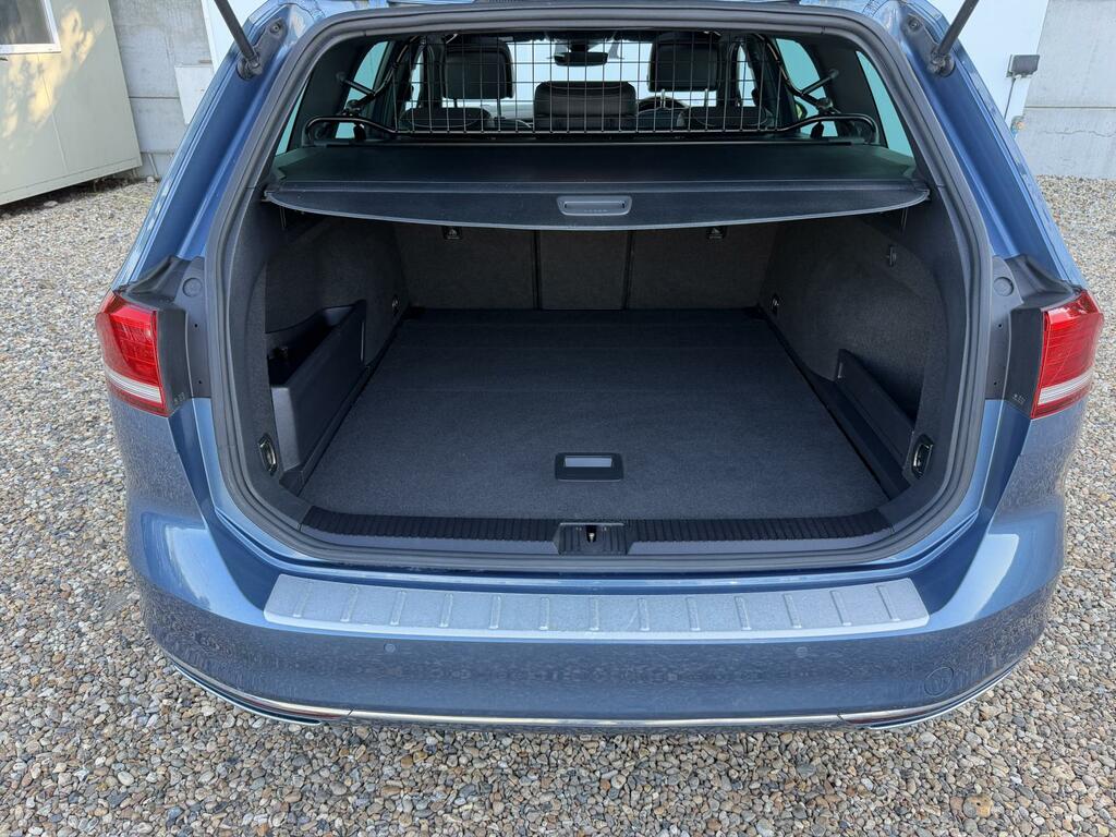 Volkswagen Passat  Silver #12