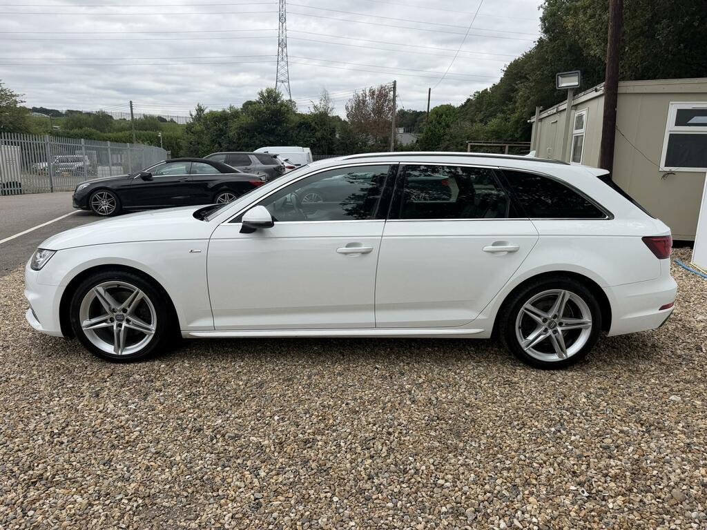 Audi A4 Avant S Line White #4