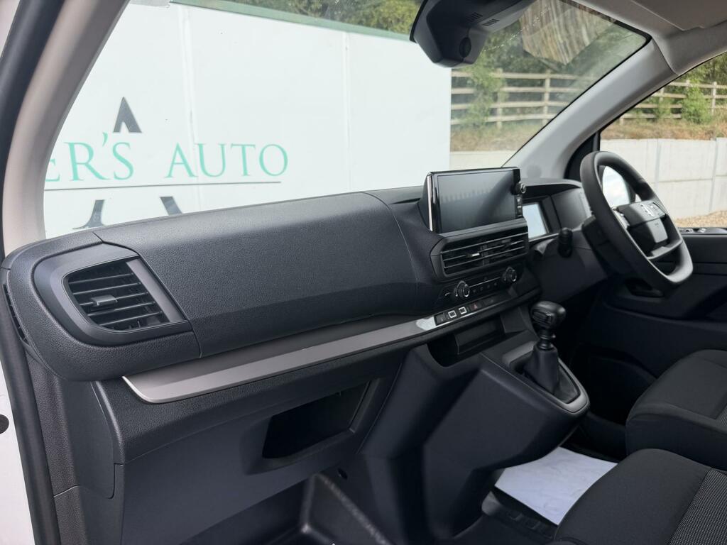 Vauxhall Vivaro 2.0 Turbo D 3100 Prime Panel Van 6Dr S Grey #14