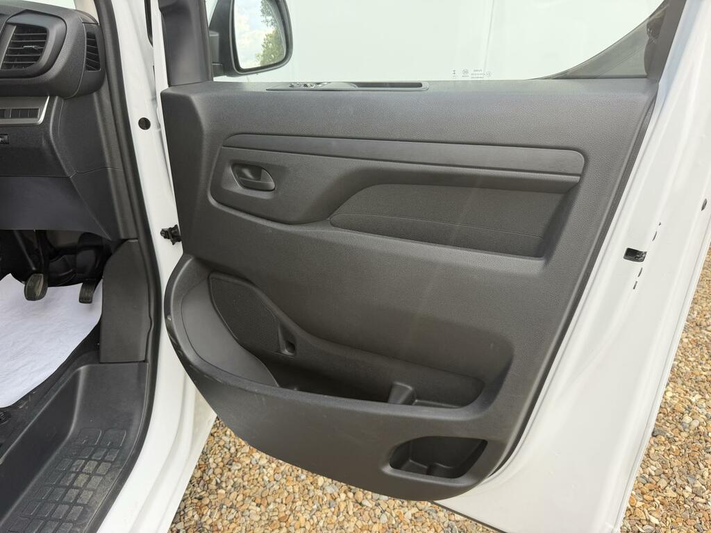 Vauxhall Vivaro 2.0 Turbo D 3100 Prime Panel Van 6Dr S Grey #15