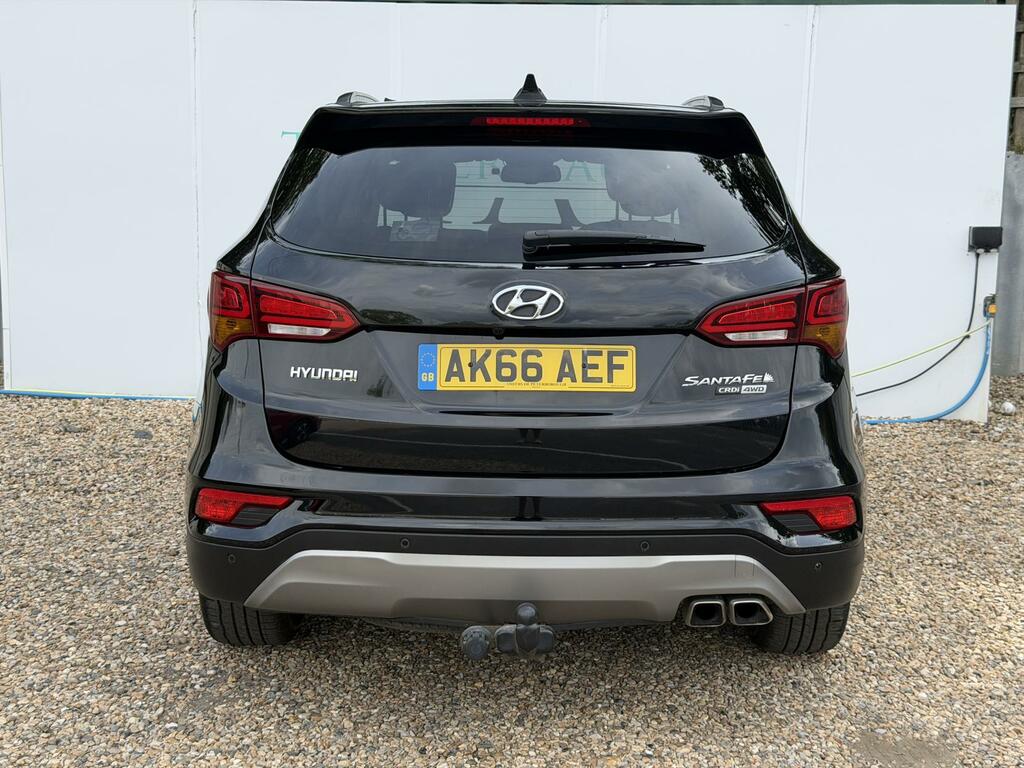 Hyundai Santa Fe Wiggins Edition Black #5