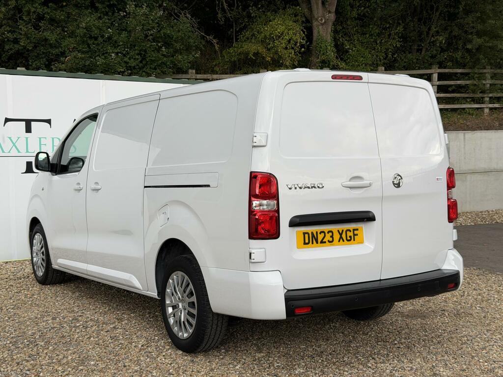 Vauxhall Vivaro Pro White #6