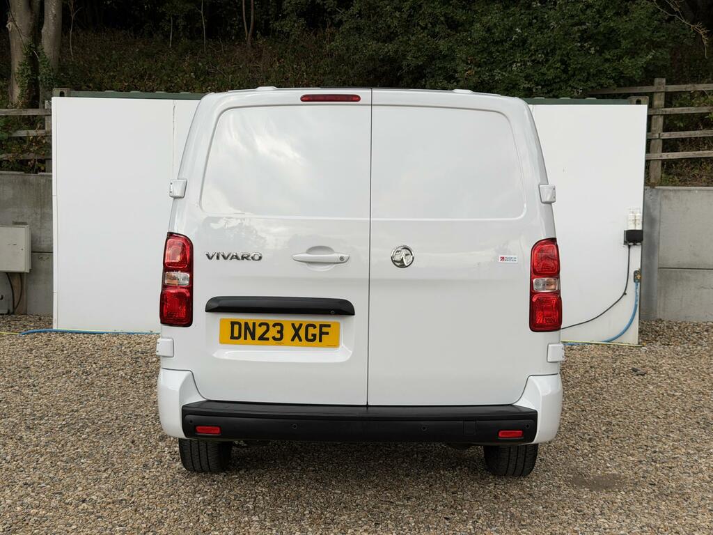 Vauxhall Vivaro Pro White #5