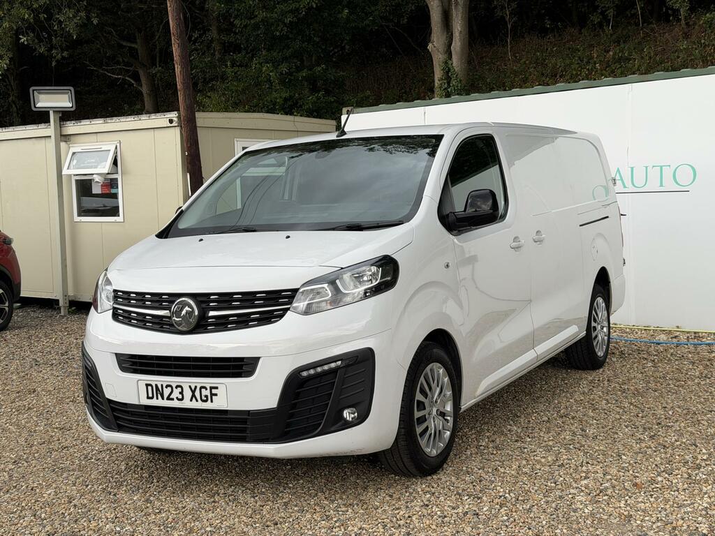 Vauxhall Vivaro Pro White #2