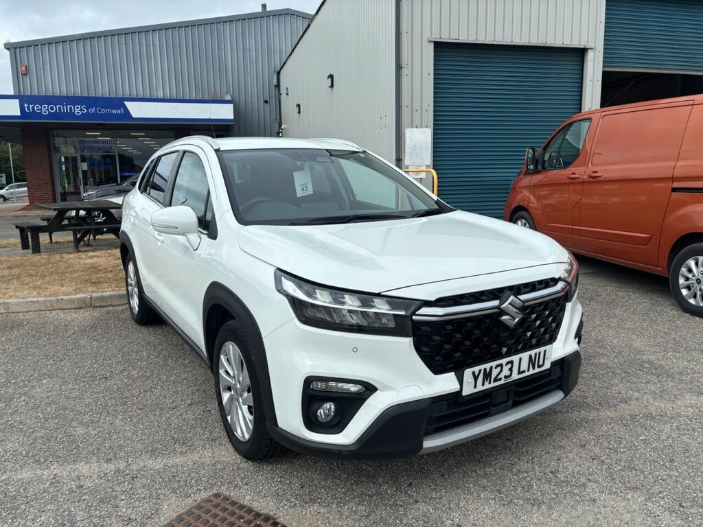 Suzuki S Cross Suv White