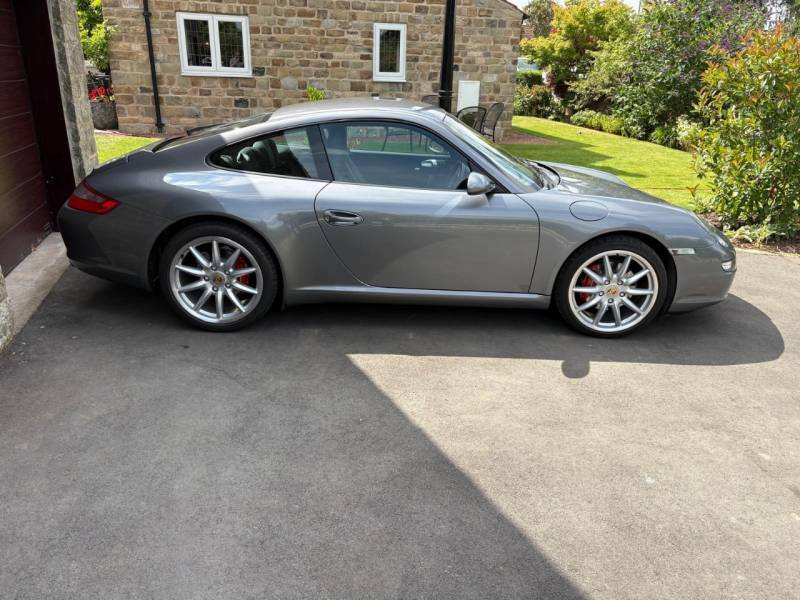 Porsche 911 2dr Grey
