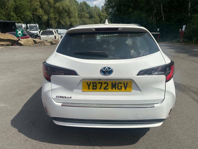 Toyota Corolla 1.8 Vvt-i Hybrid Commercial 2023 Car Derived White #5