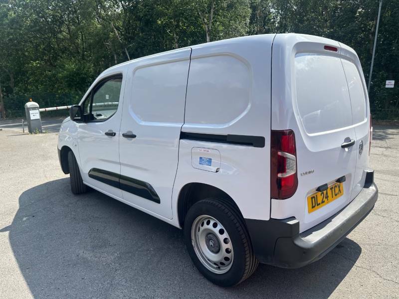 Vauxhall Combo 1.5 Turbo D 100Ps Prime H1 Van 2024 White #6