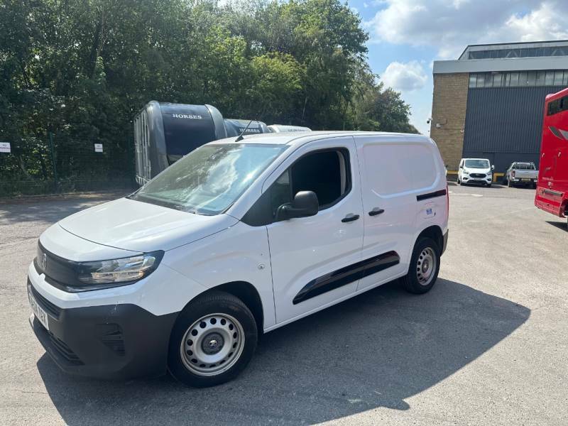 Vauxhall Combo 1.5 Turbo D 100Ps Prime H1 Van 2024 White #4
