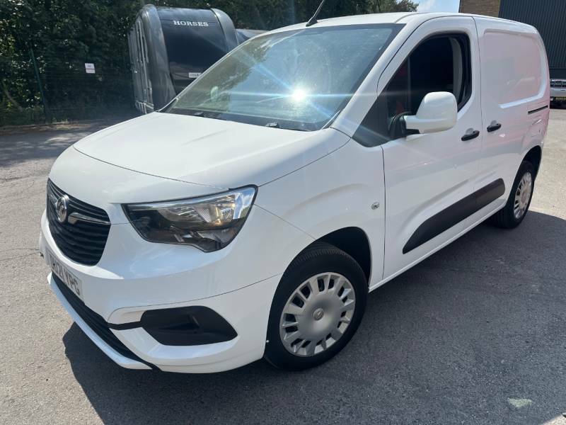 Vauxhall Combo 2300 1.5 Turbo D 100Ps H1 Sportive Van White #4