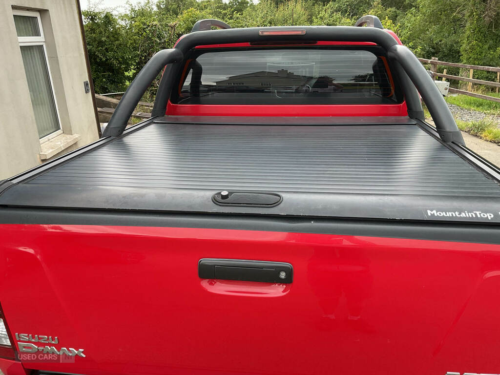 Isuzu D-Max 2.5Td Fury Double Cab 4X4 Red #5
