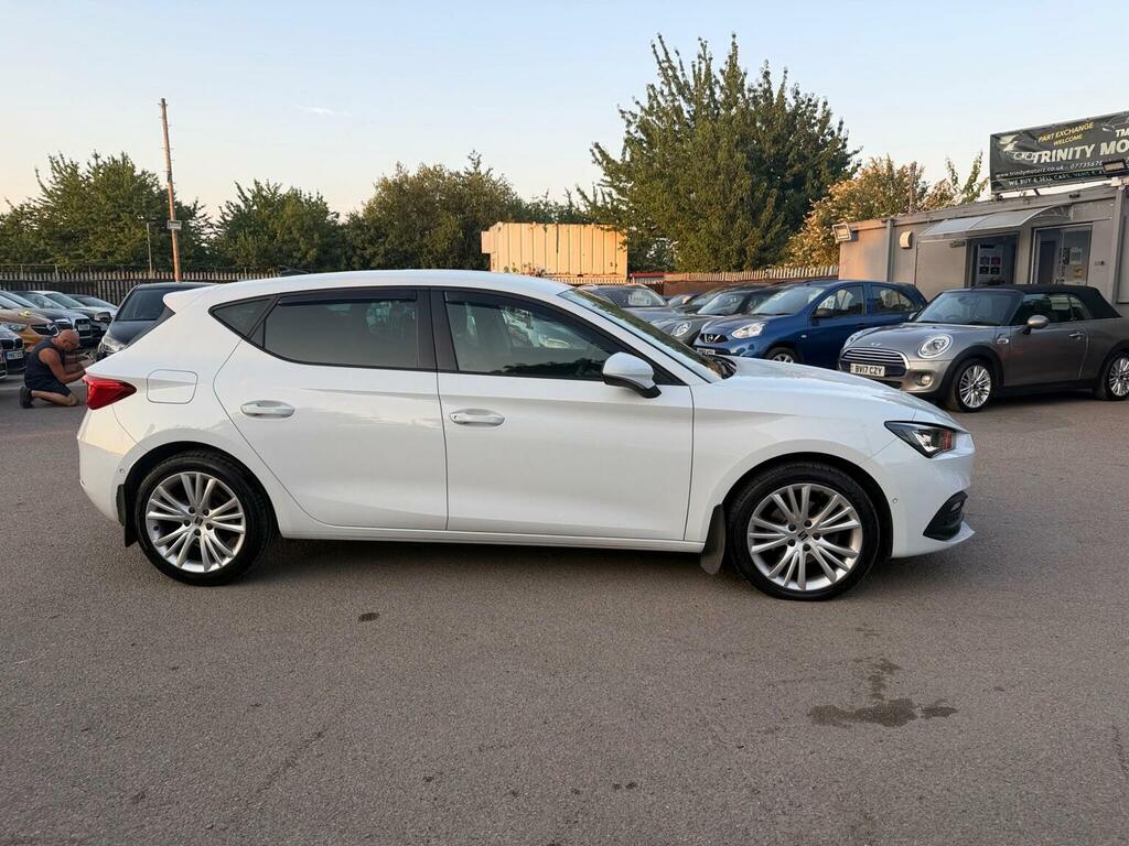 Seat Leon 1.5 Tsi Evo Se Dynamic Euro 6 Ss White