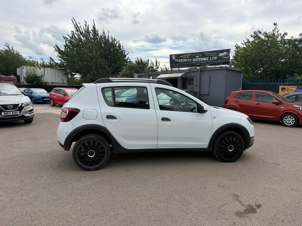 Dacia Sandero Stepway 0.9 Tce Laureate Euro 5 White #6