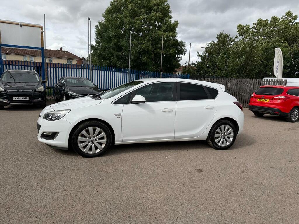 Vauxhall Astra 2.0 Cdti Ecoflex Elite Euro 5 Ss White #3