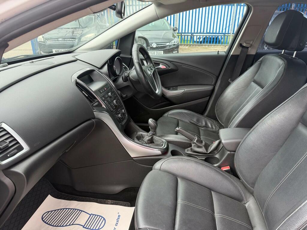 Vauxhall Astra 2.0 Cdti Se Sports Tourer Euro 5 Ss Silver #11