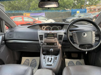 SsangYong Turismo  White #9