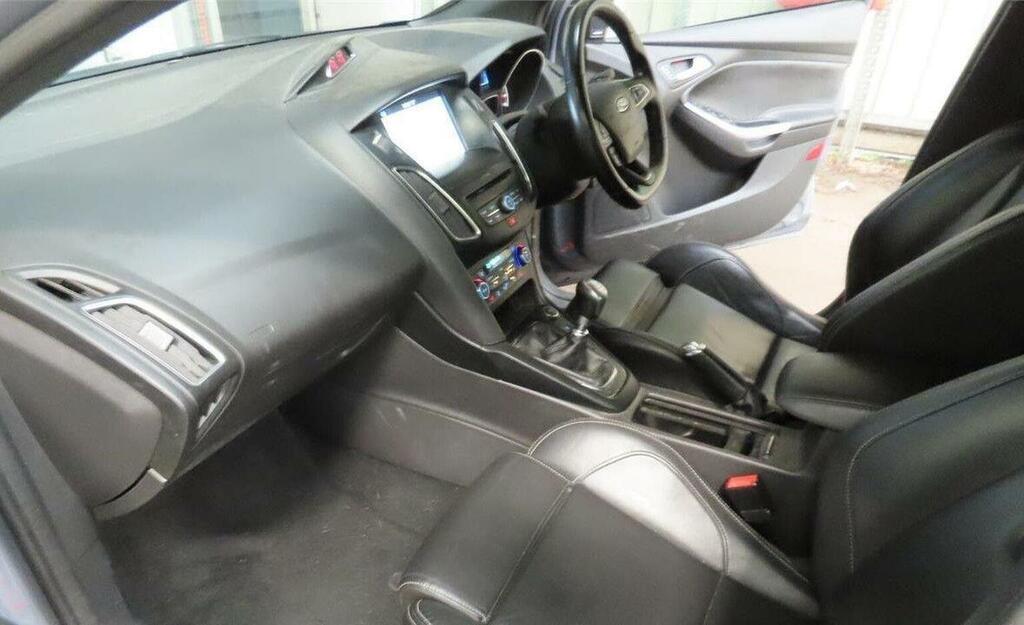 Ford Focus 2.0 Tdci St-3 Euro 6 Ss Grey #2