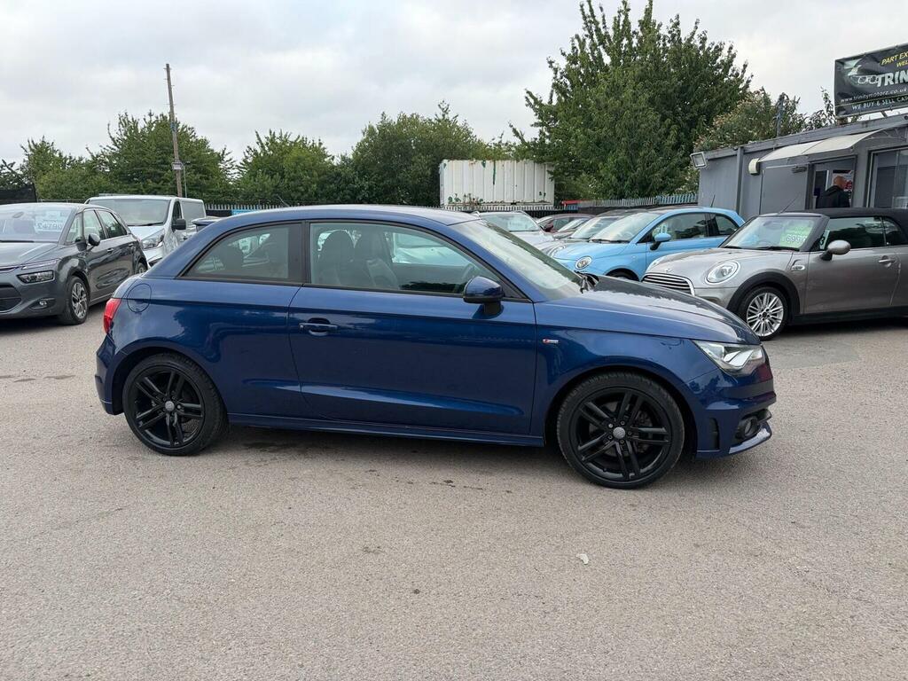 Audi A1 1.6 Tdi S Line Euro 5 Ss Blue
