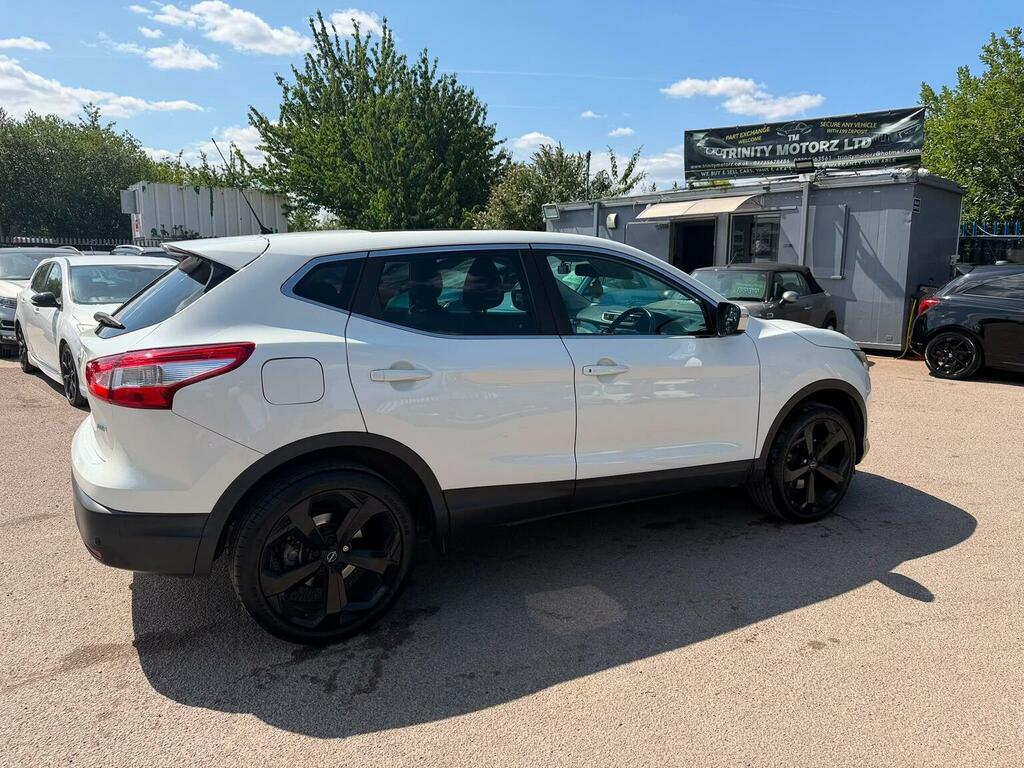Nissan Qashqai 1.5 Dci Acenta Premium 2Wd Euro 5 Ss White #4