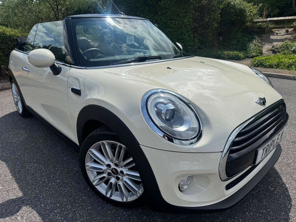 Mini Convertible 1.5 Cooper White #2