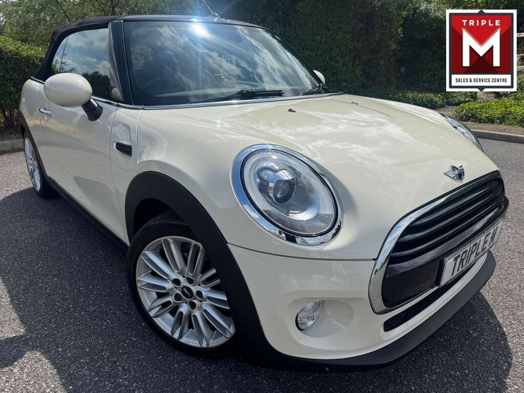 Mini Convertible 1.5 Cooper White