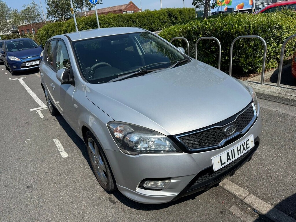 Kia Ceed 1.6 3 Hatchback Euro 5 124 Bhp Silver #5