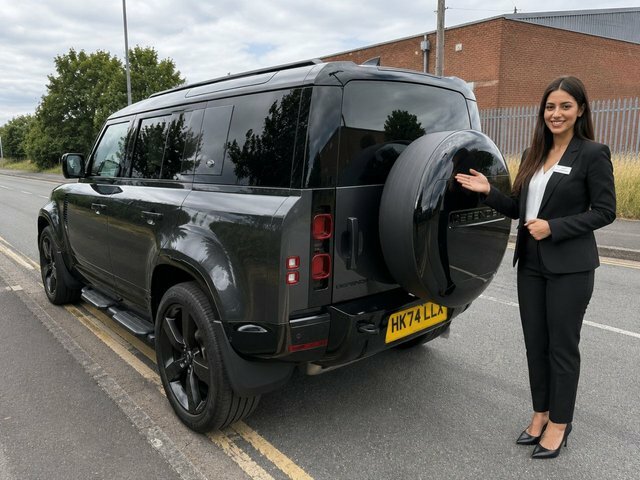 Land Rover Defender D350 Mhev X-dynamic Hse White #2