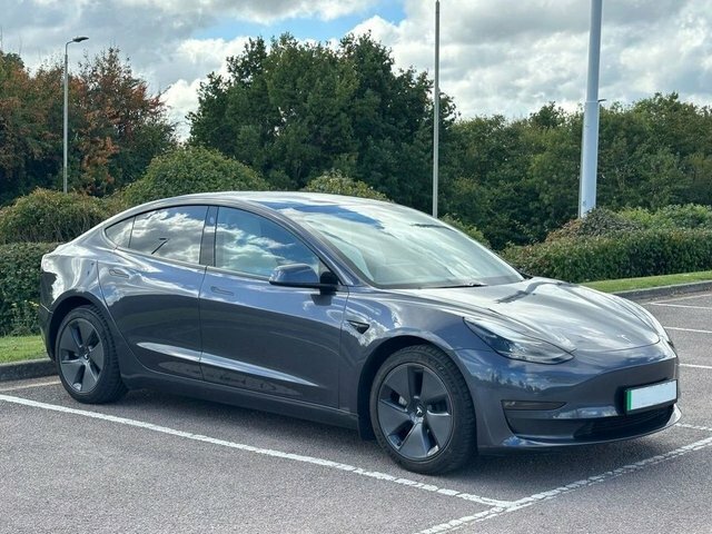 Tesla Model 3 Motor Long Range Saloon Grey