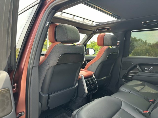 Land Rover Range Rover 3.0 P440e Hse Black #26