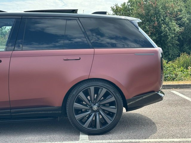 Land Rover Range Rover 3.0 P440e Hse Black #10