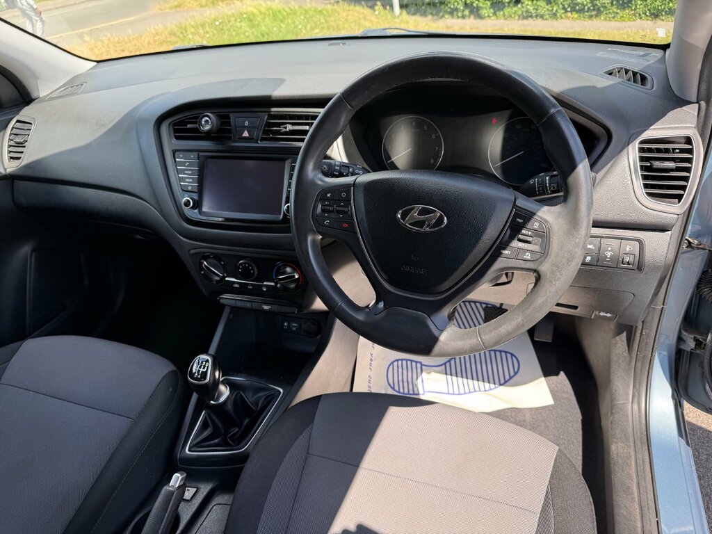 Hyundai I20 1.0T Gdi 120 Premium Se Nav White #31