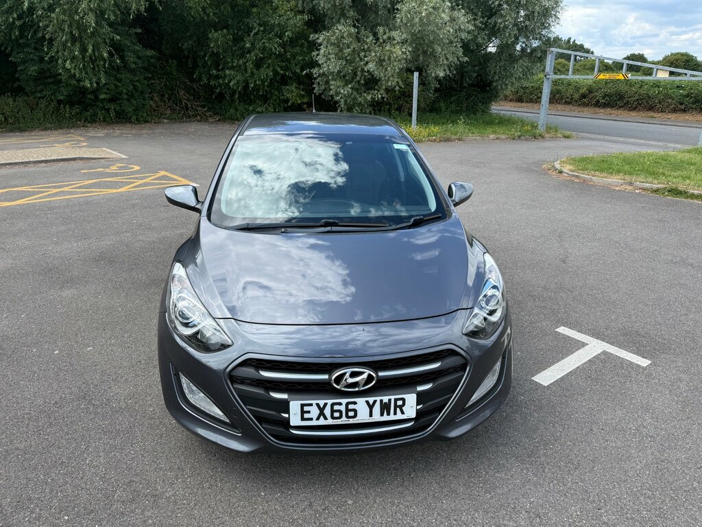 Hyundai I30 1.4 Blue Drive Se Hatchback Euro Grey #4