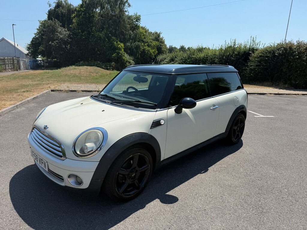 Mini Clubman 1.6 Cooper Estate Euro 4 120 Ps White