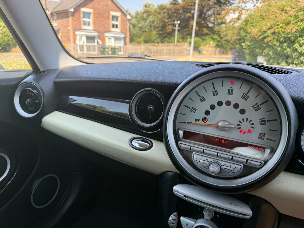 Mini Clubman Estate 1.6 Cooper Euro 4 Silver #42