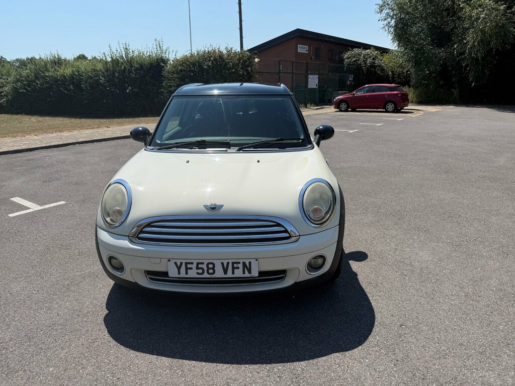 Mini Clubman 1.6 Cooper Estate Euro 4 120 Ps White #5