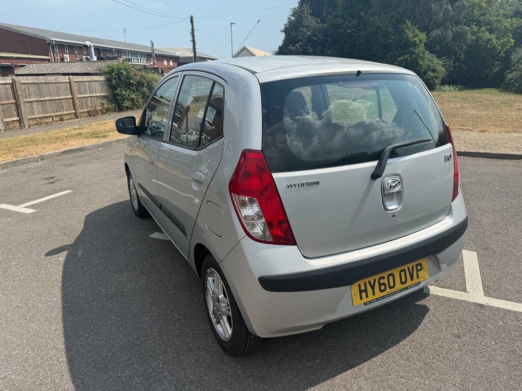 Hyundai I10 Classic Silver #15