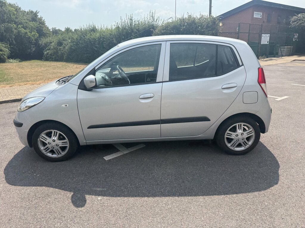 Hyundai I10 Classic Silver #22