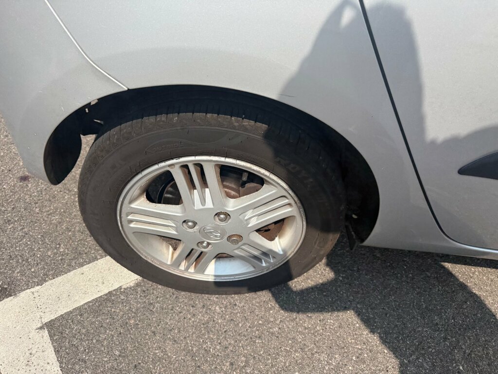Hyundai I10 Classic Silver #44